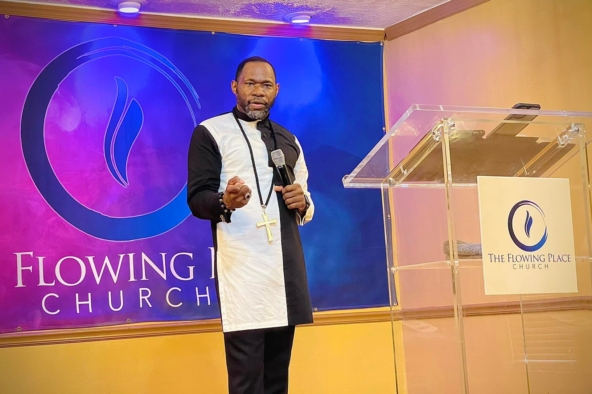 Tim R Newton Ministries image gallery